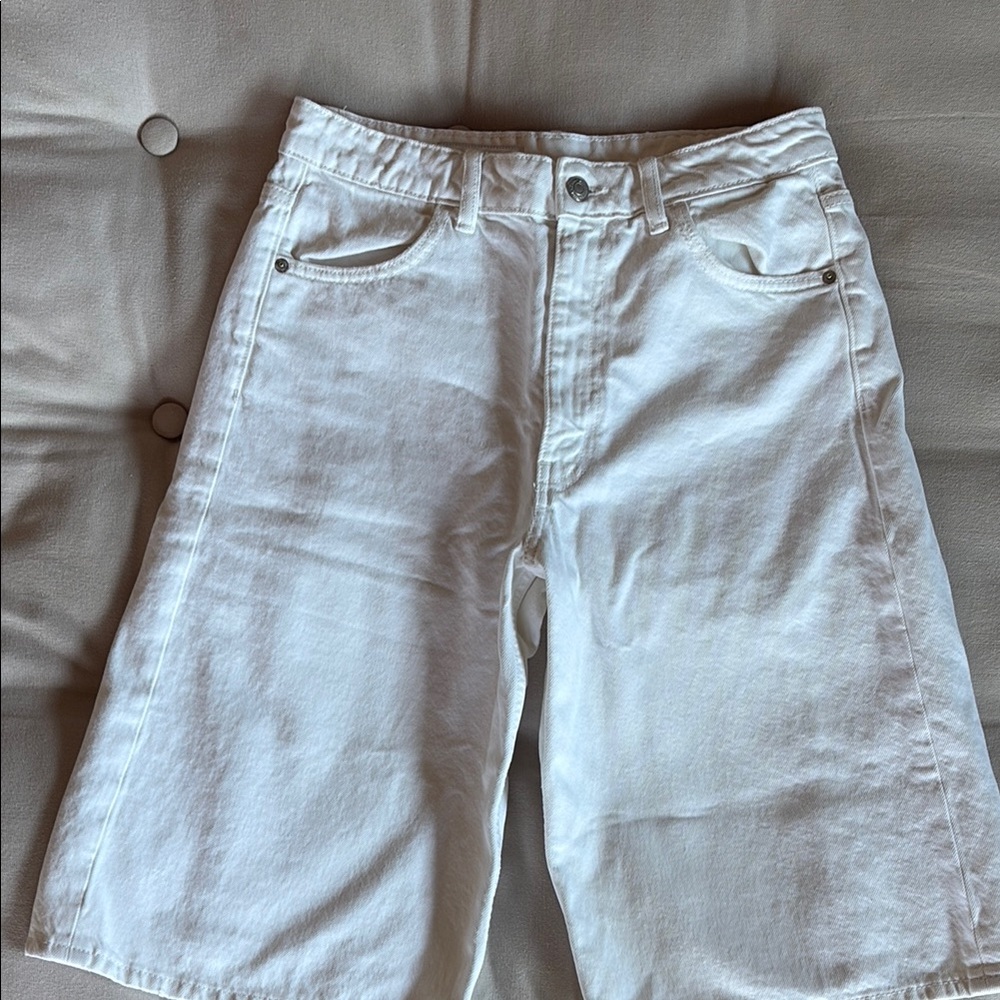 Zara White Women's Shorts